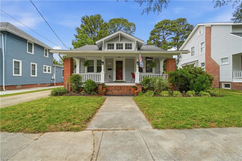 1114 Manchester AVE, Norfolk — 3 bed Residential, 1,768 sqft