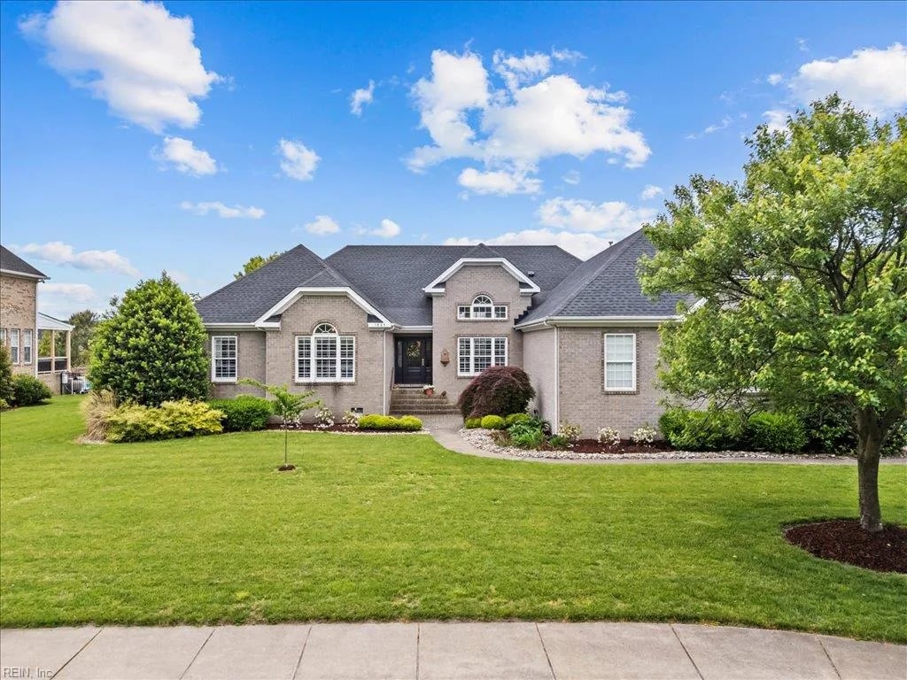 1865 Champion CIR, Virginia Beach — 5 bed Residential, 3,678 sqft