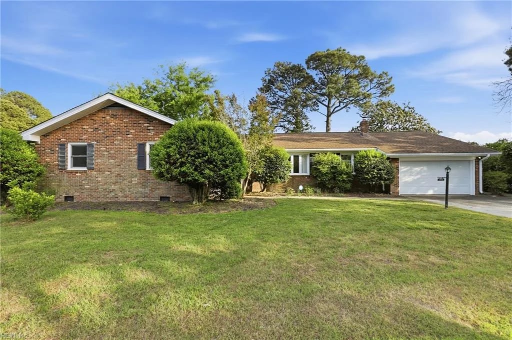 1531 Longdale DR, Norfolk — 4 bed Residential, 2,468 sqft