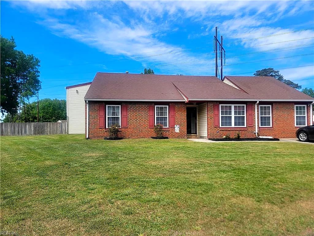 4000 Wyant CT, CHESAPEAKE VA 23321