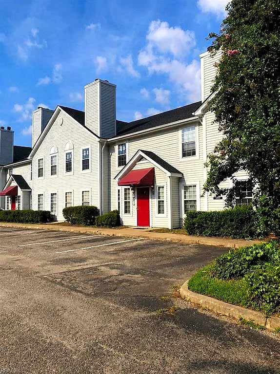 351 Fort Worth AVE #101, NORFOLK VA 23505