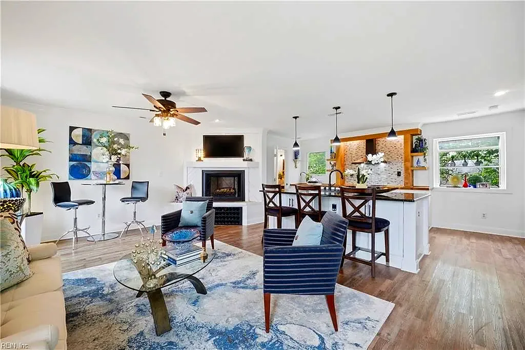 1262 W Ocean View AVE #7, NORFOLK VA 23503