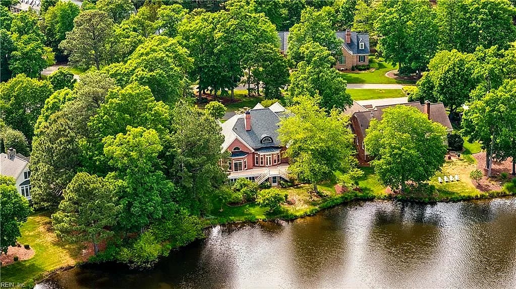 3009 Travis Pond RD, Williamsburg — 4 bed Residential, 5,734 sqft