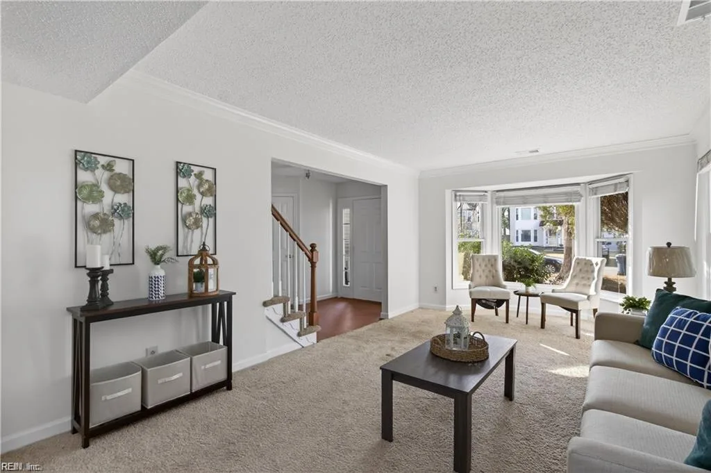 1089 Honeycutt WAY, Virginia Beach — 3 bed Residential, 2,358 sqft
