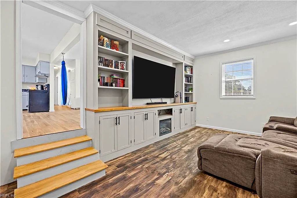 764 S Battlefield BLVD, Chesapeake — 3 bed Residential, 1,352 sqft