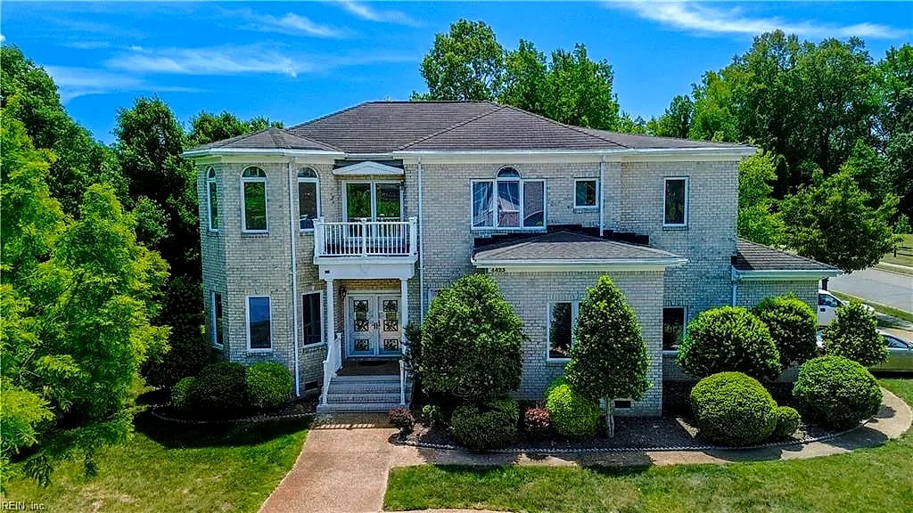 4423 Tartan ARCH, Chesapeake — 5 bed Residential, 4,723 sqft