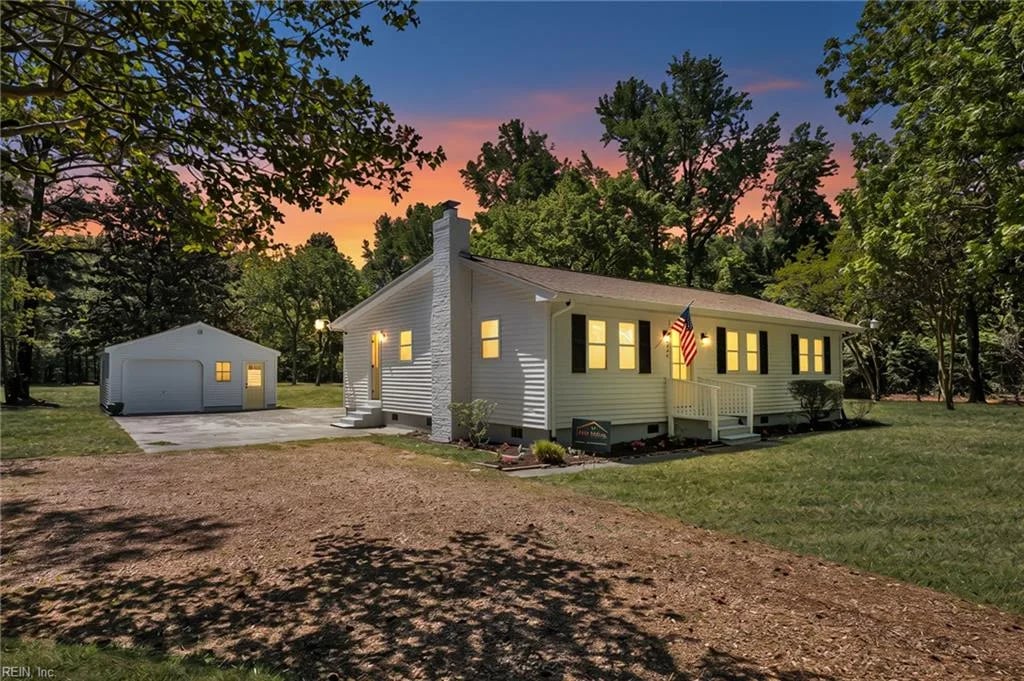1949 Shipyard RD, Chesapeake — 3 bed Residential, 1,225 sqft