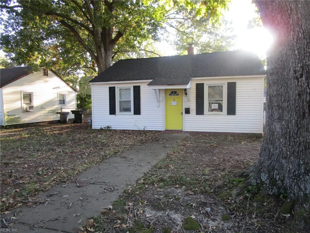 919 Ridgeway AVE, HAMPTON VA 23661