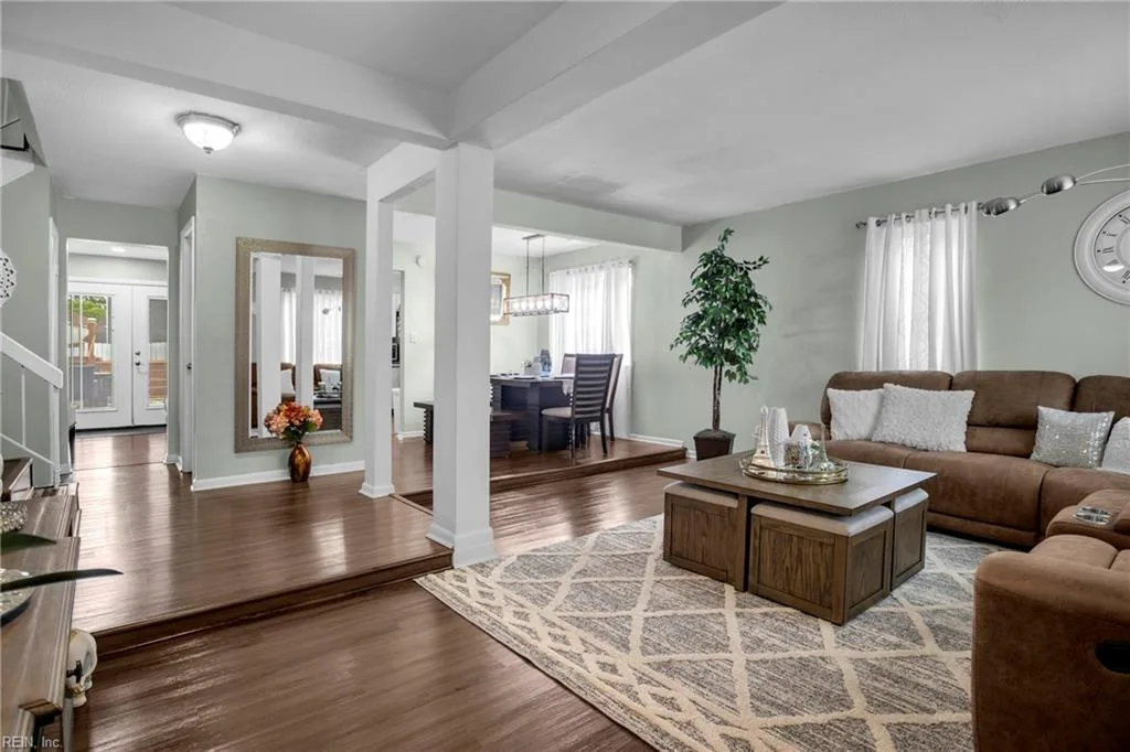 1720 Joplin LN, Virginia Beach — 3 bed Residential, 1,878 sqft