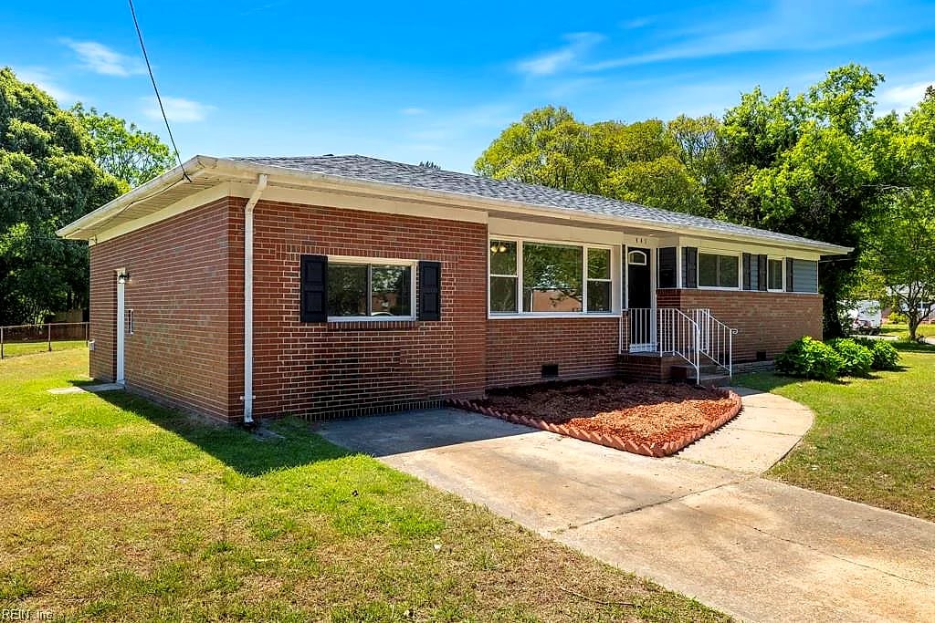 441 Beacon Hill CIR, Norfolk — 4 bed Residential, 1,431 sqft