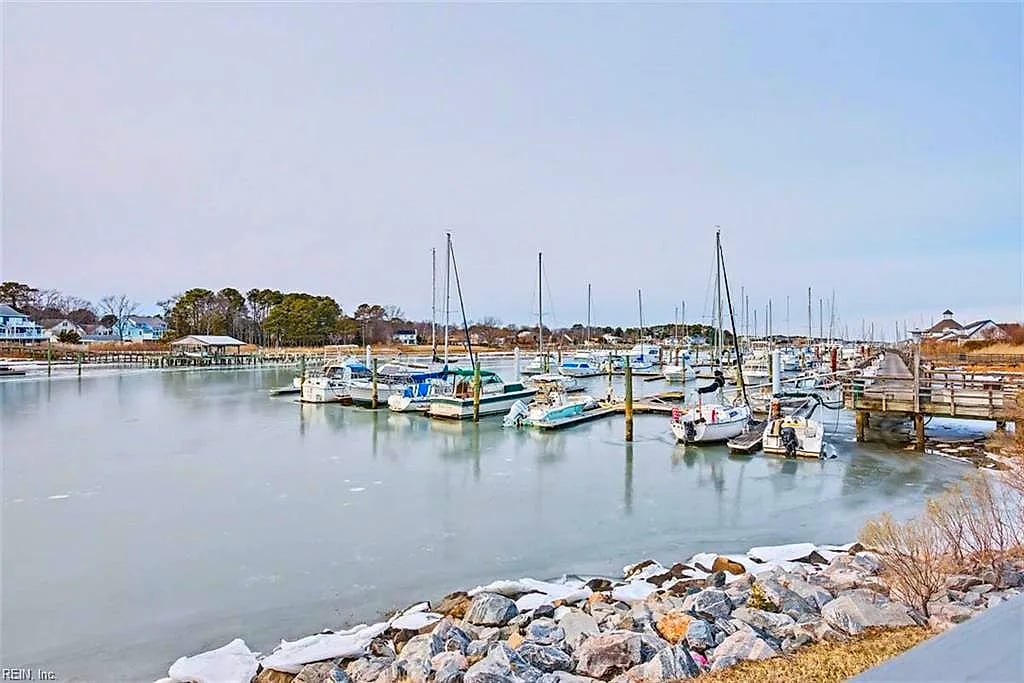 1040 Porte Harbour Arch NONE, Hampton — 3 bed Residential, 1,800 sqft