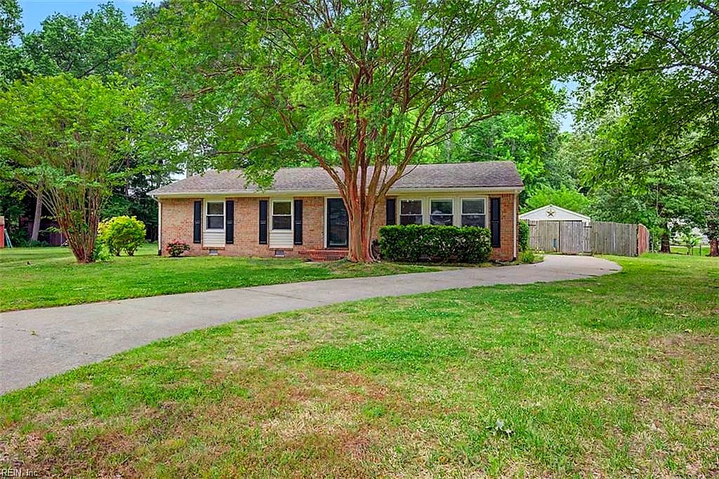 4925 Vico DR, Chesapeake — 3 bed Residential, 1,630 sqft
