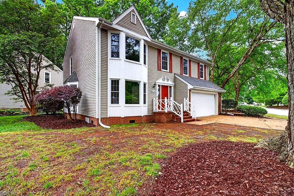 824 Lancaster LN, NEWPORTNEWS VA 23602