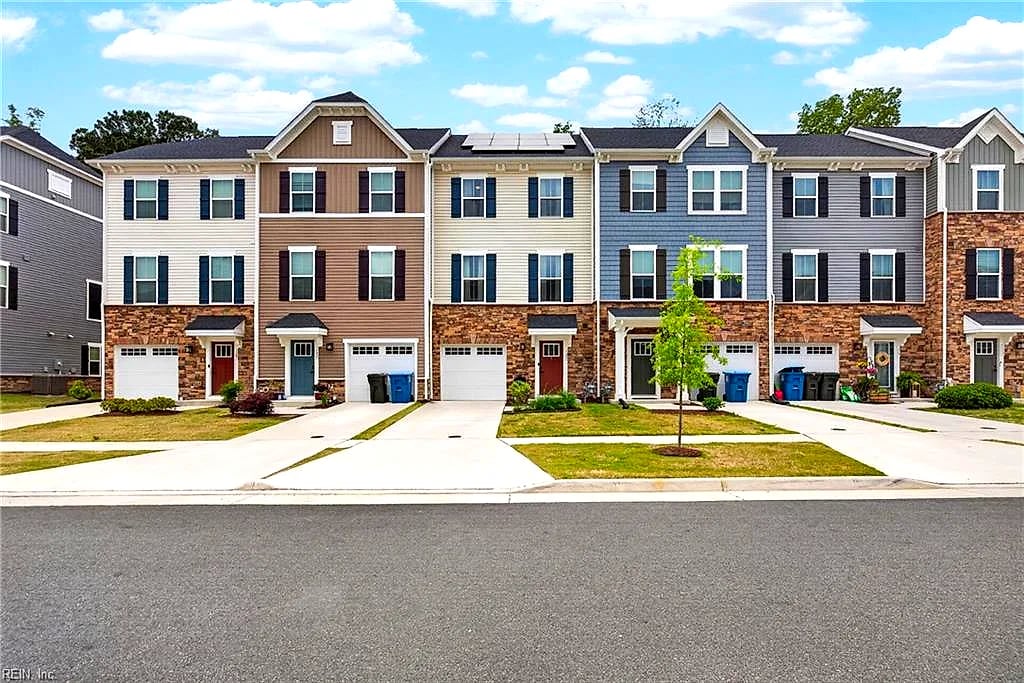 121 Fishermans WAY, POQUOSON VA 23662