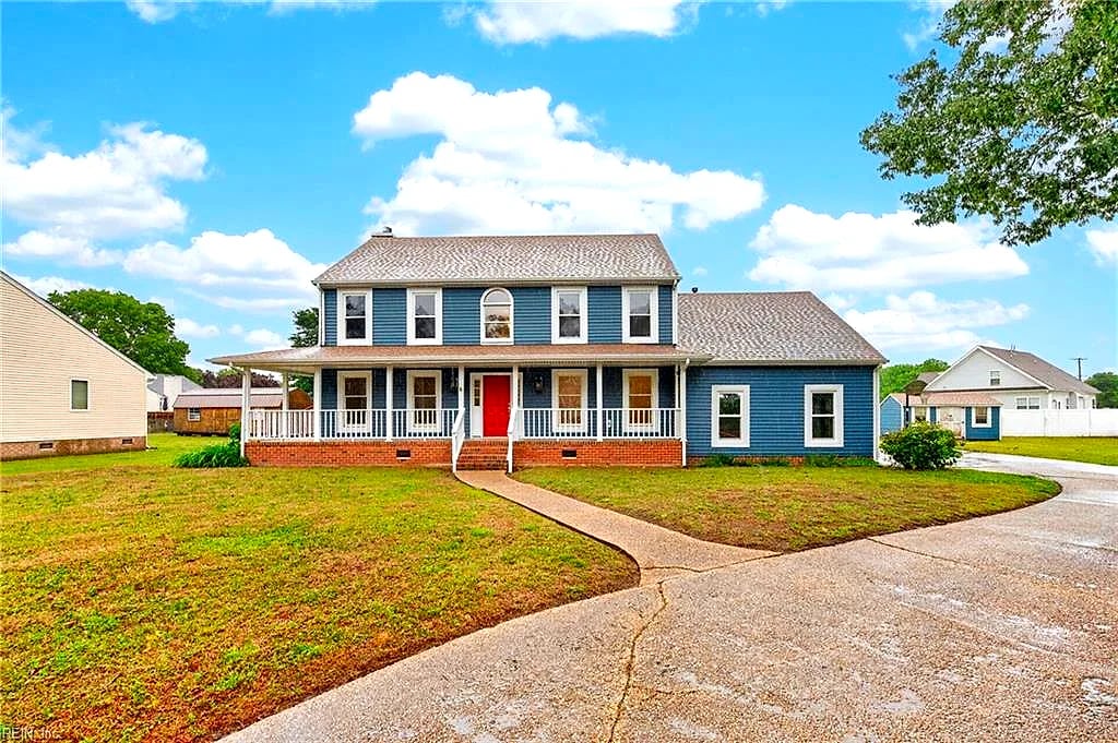 4405 Fincastle CT, Suffolk — 4 bed Residential, 2,734 sqft