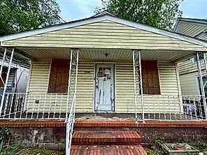 1152 22nd ST, Newport News — 2 bed Residential, 835 sqft