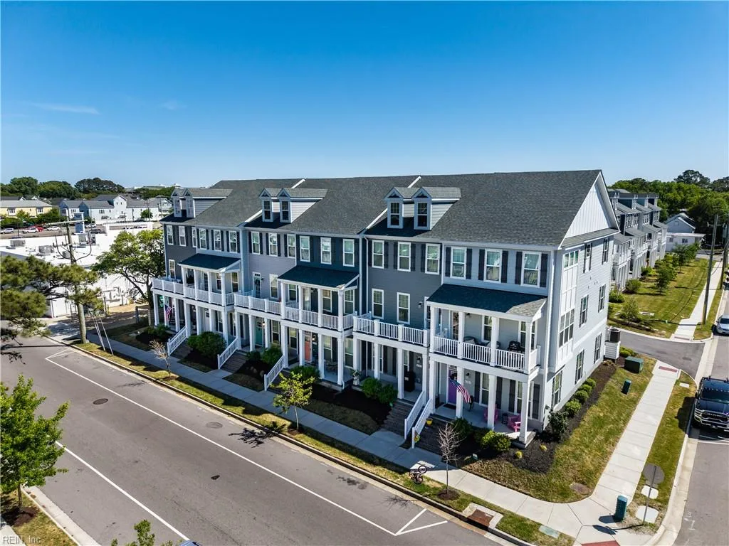 4109 Pleasant AVE, NORFOLK VA 23518