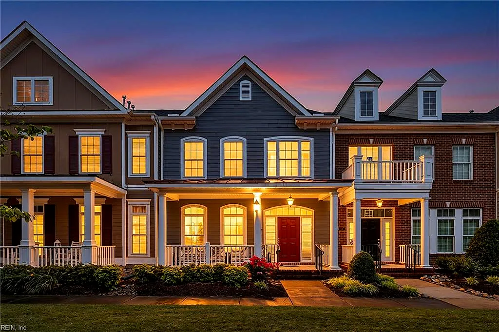925 Cranberry DR #70, CHESAPEAKE VA 23320