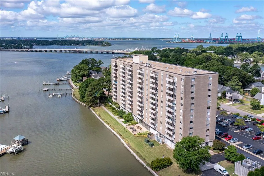 7320 Glenroie AVE #9A, NORFOLK VA 23505