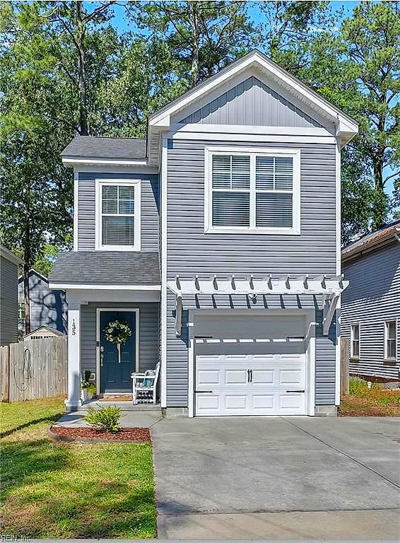 135 S Palm AVE, Virginia Beach — 3 bed Residential, 1,942 sqft