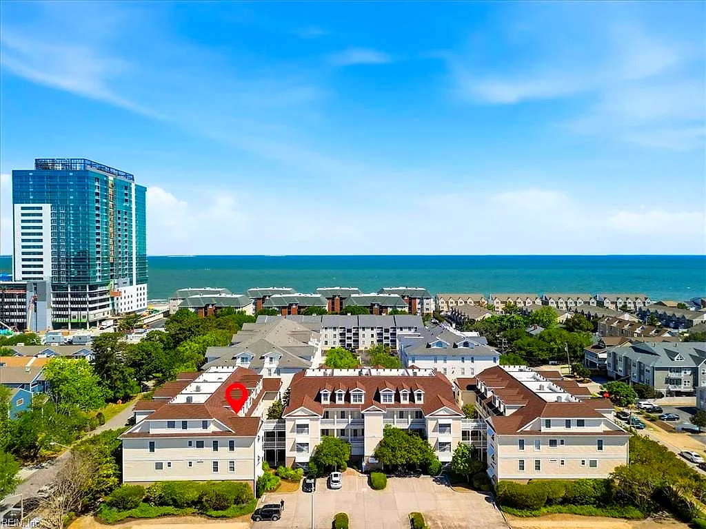 2992 Shore DR #201, Virginia Beach — 2 bed Residential, 1,404 sqft