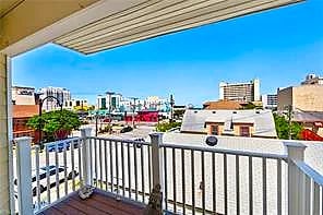310 24th ST #201, VIRGINIA BEACH VA 23451