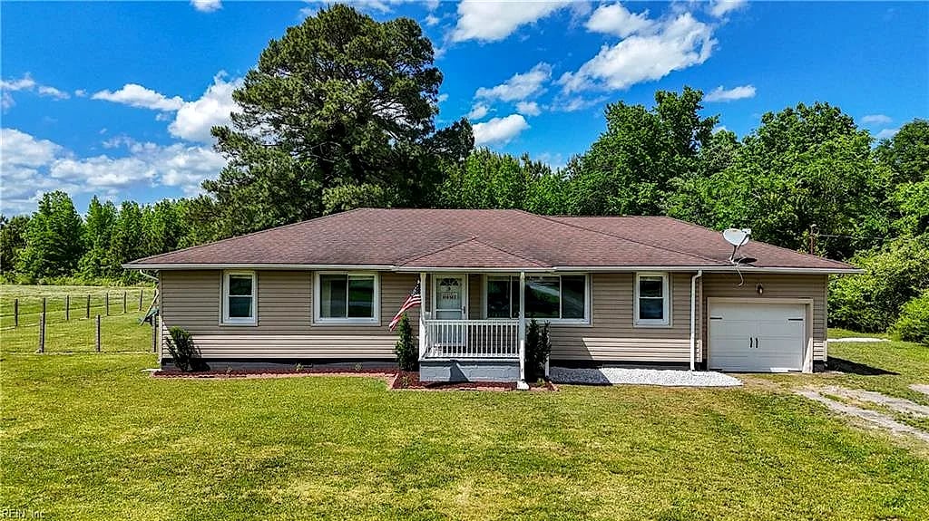 1632 Head Of River RD, Chesapeake — 3 bed Residential, 1,440 sqft