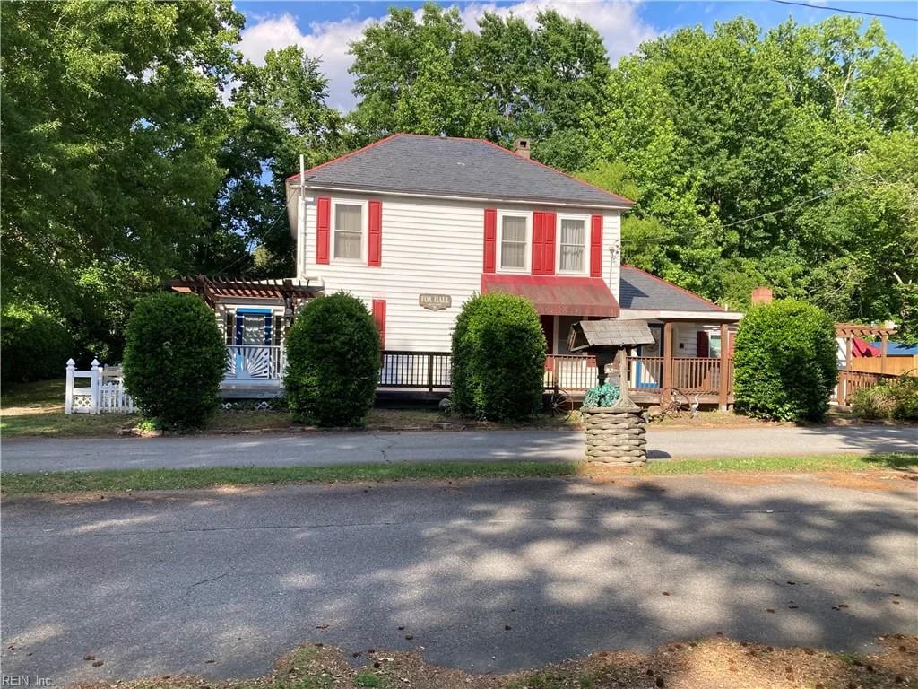 4245 Taylor RD, CHESAPEAKE VA 23321
