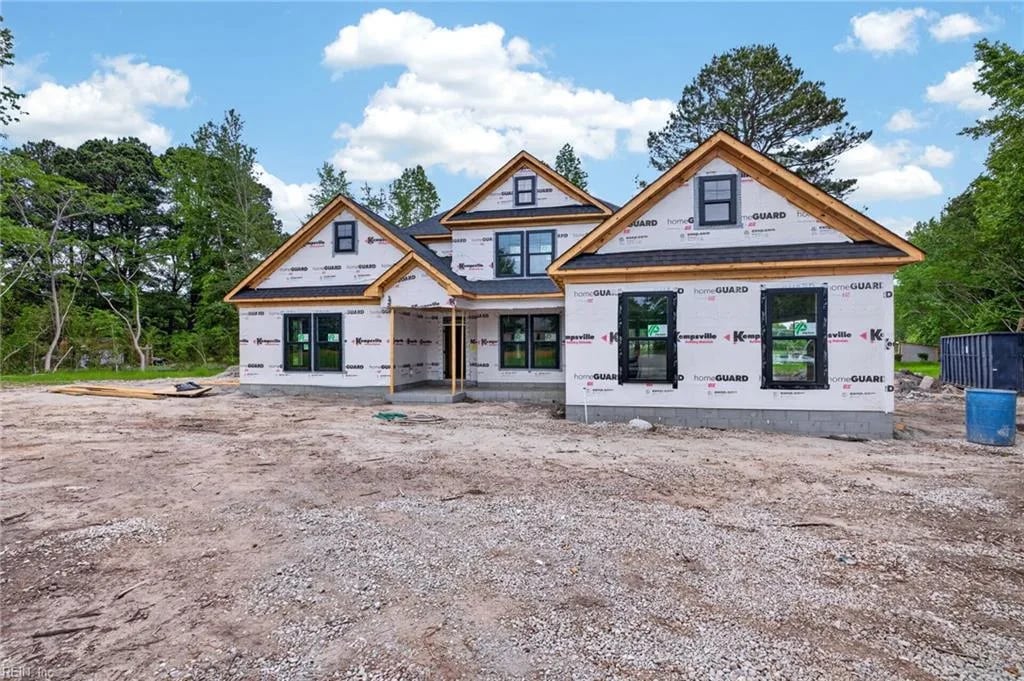 2209 Centerville TPKE S, Chesapeake — 4 bed Residential, 3,000 sqft