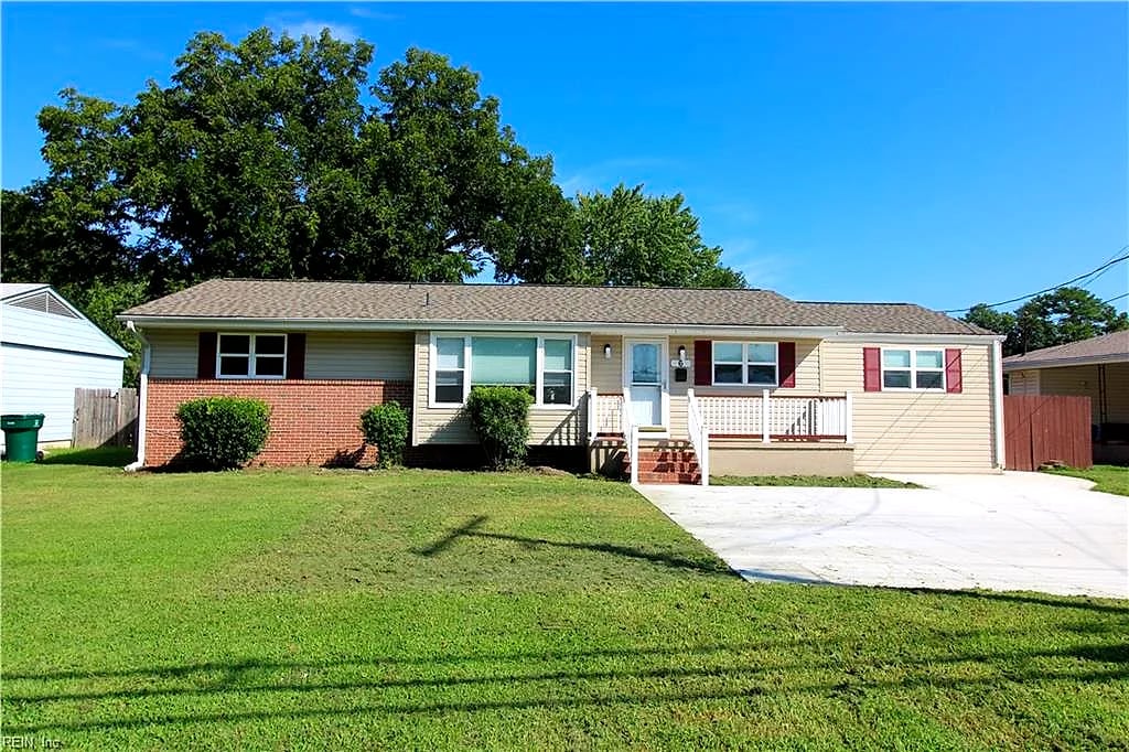6 Snidow BLVD, NEWPORT NEWS VA 23608