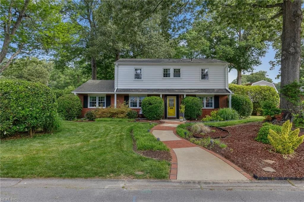3832 Honeytree LN, Virginia Beach — 4 bed Residential, 2,225 sqft