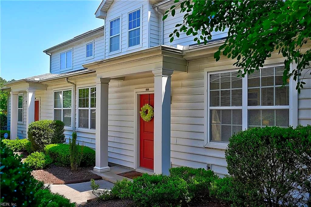 4341 Farringdon WAY, Chesapeake — 3 bed Residential, 1,776 sqft