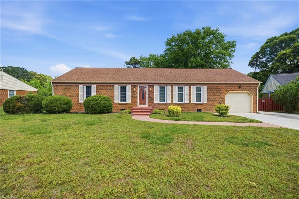 705 Caravelle DR, Chesapeake — 3 bed Residential, 1,521 sqft