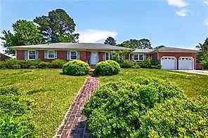 1875 Ames CIR W, CHESAPEAKE VA 23321