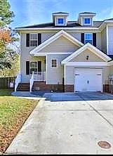 318 Snowberry LN, Chesapeake — 3 bed Residential, 1,704 sqft