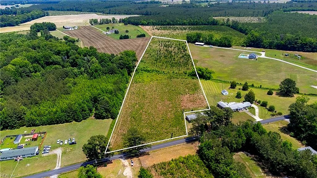 9 AC Leafwood RD, SUFFOLK VA 23437