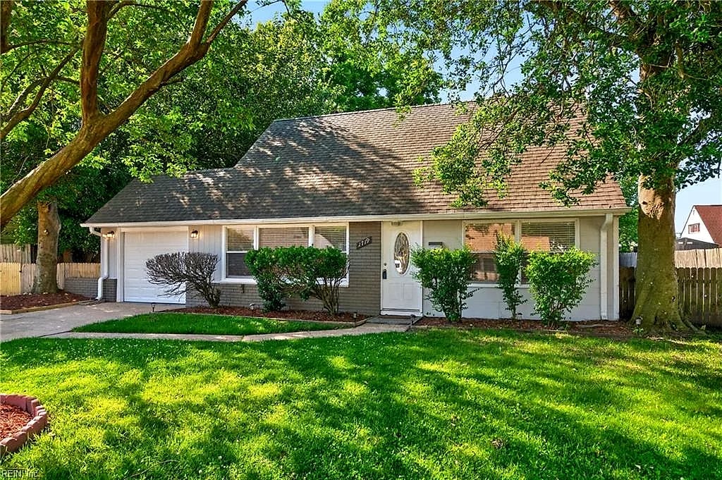 1719 Citadel RD, Norfolk — 4 bed Residential, 1,280 sqft