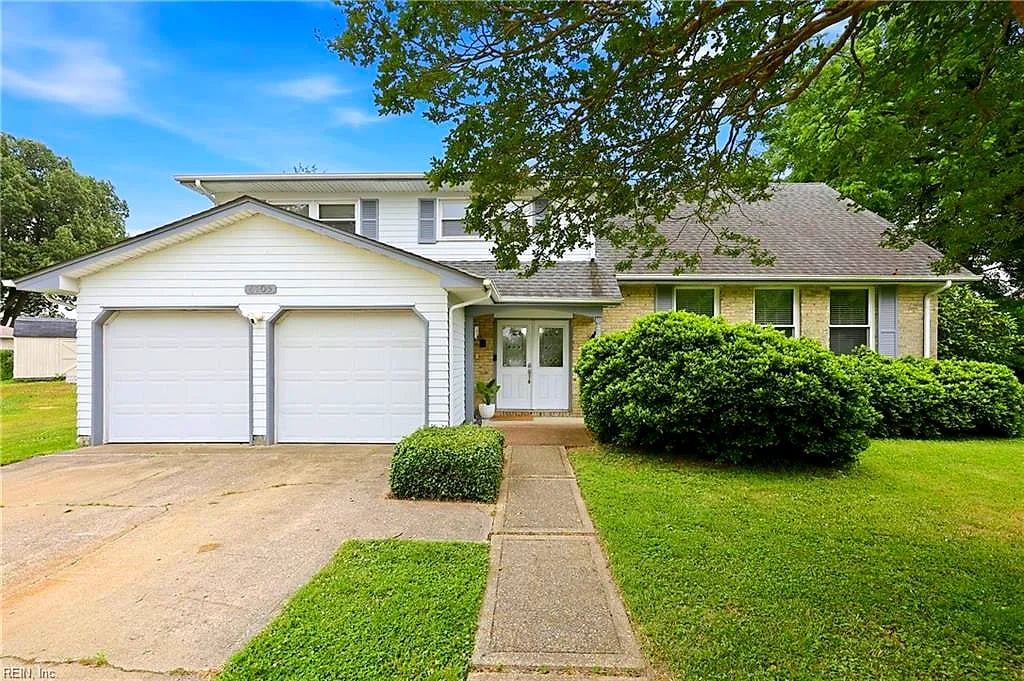 6105 Adelphi CIR, Virginia Beach — 4 bed Residential, 2,324 sqft