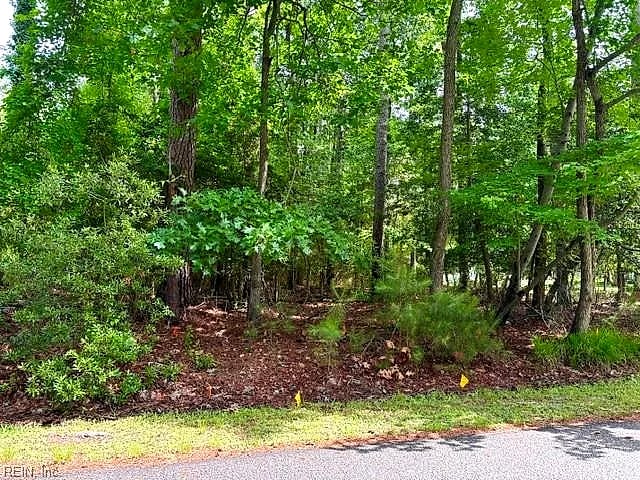 713 Ship Point RD, YORKTOWN VA 23692