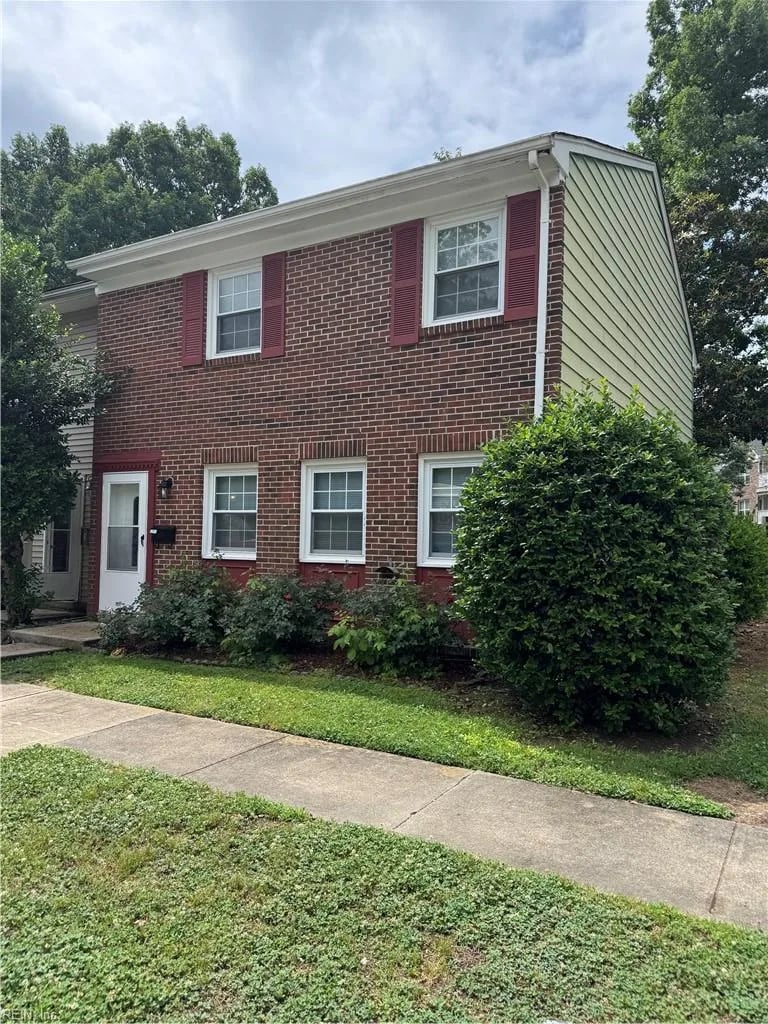 410 Savage DR #F, NEWPORT NEWS VA 23602