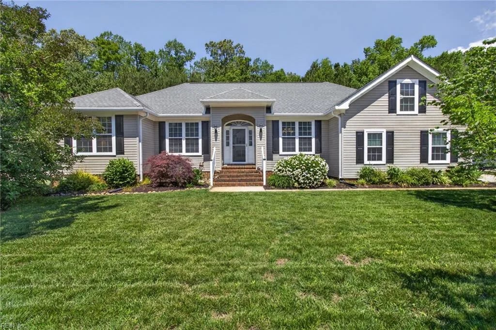 3816 River Oak CIR, Virginia Beach — 4 bed Residential, 2,313 sqft
