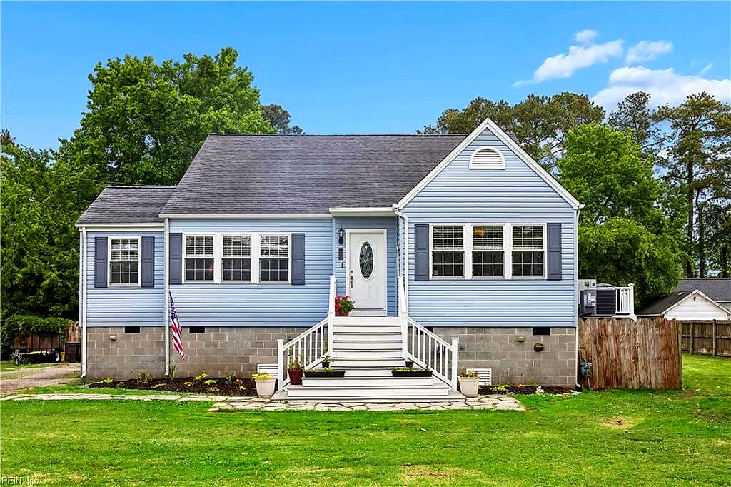 25 Lodge RD, Poquoson — 3 bed Residential, 1,350 sqft