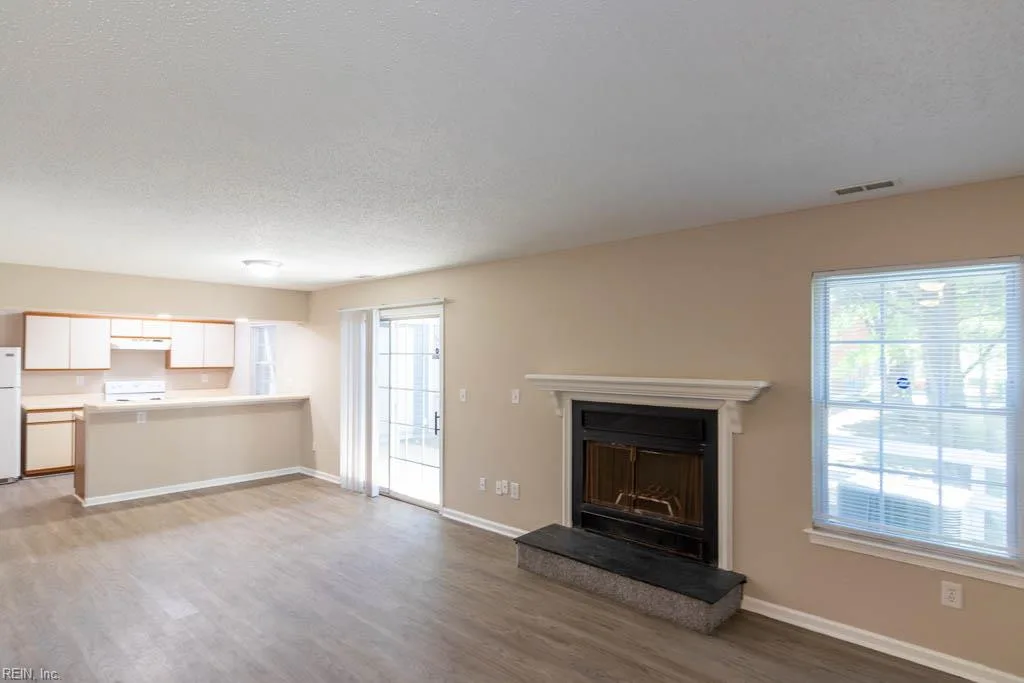 616 Ridge CIR, CHESAPEAKE VA 23320