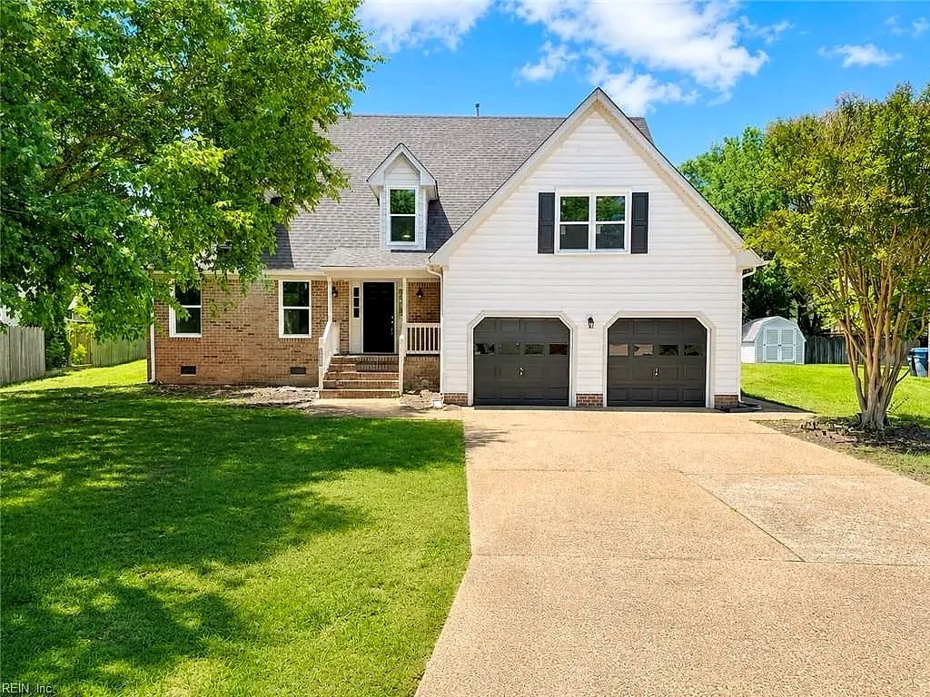 4265 Feather Ridge DR, Virginia Beach — 5 bed Residential, 3,200 sqft
