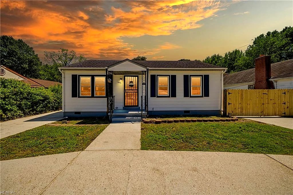 2241 Tennessee DR, Chesapeake — 3 bed Residential, 1,600 sqft