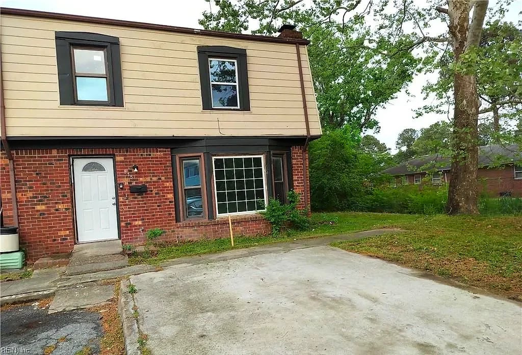 915 Harbour North DR, CHESAPEAKE VA 23320