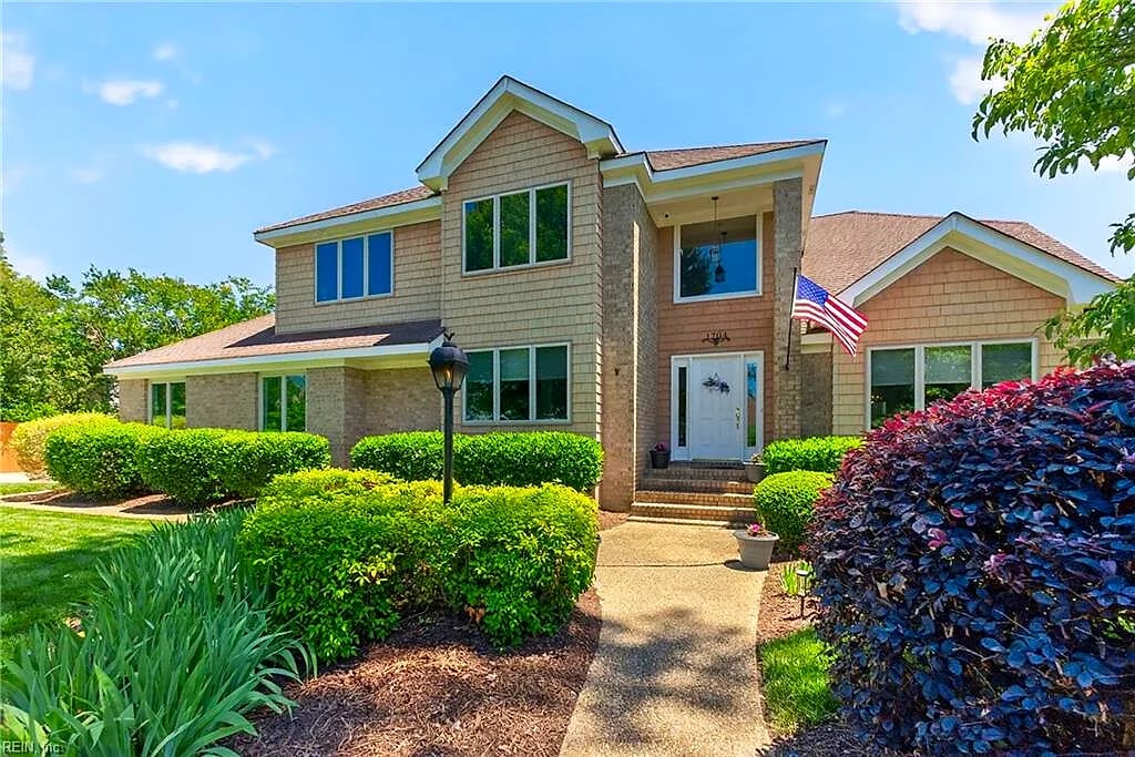 1704 Stone Church MEWS, Virginia Beach — 4 bed Residential, 3,331 sqft