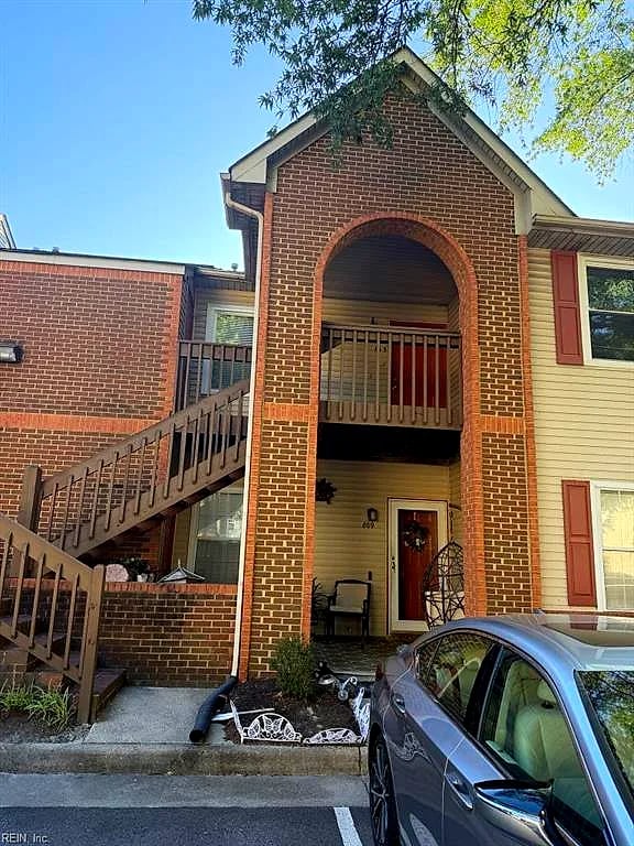 813 Gas Light LN, VIRGINIA BEACH VA 23462