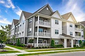1733 Dromolin DR #304, VIRGINIA BEACH VA 23456