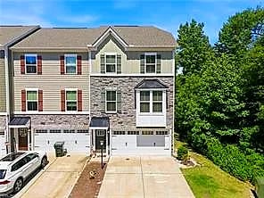 1008 Stern WAY, Chesapeake — 4 bed Residential, 2,446 sqft
